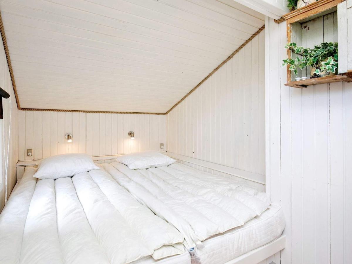 4 Person Holiday Home In L S Laeso Bagian luar foto